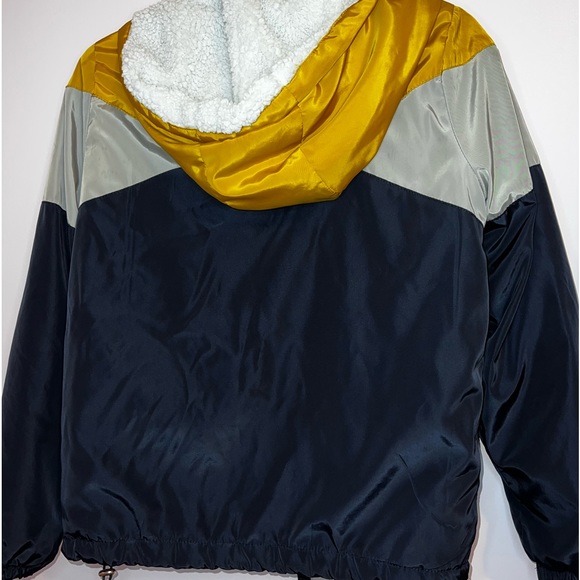 Fashion Nova “Let’s Keep it Cool” - Navy/Combo Womens Windbreaker Puffer Jacket - Picture 5 of 6
